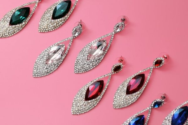 Où acheter des bijoux à petit prix sans compromis sur la qualité ?