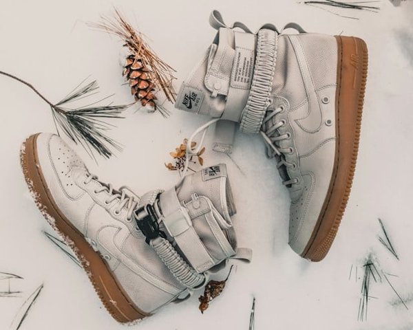 Les chaussures tendances incontournables de l'année 2021